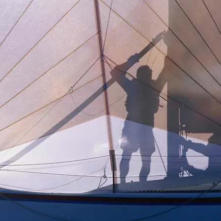 Fenyves Yacht Club Superior