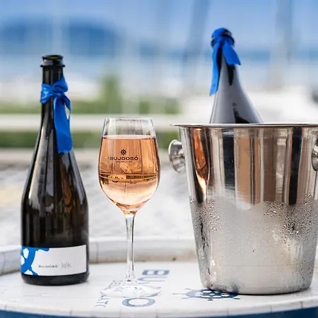 Ξενοδοχείο Fenyves Yacht Club Superior Balatonfenyves