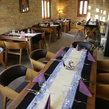 Fenyves Yacht Club Superior 3*