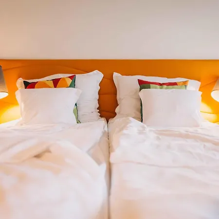 Ξενοδοχείο Fenyves Yacht Club Superior 3*