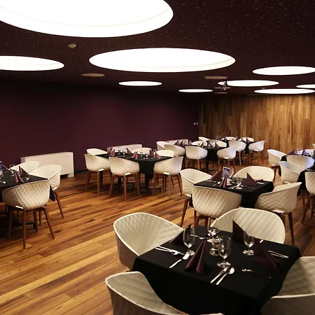 Fenyves Yacht Club Superior 3*