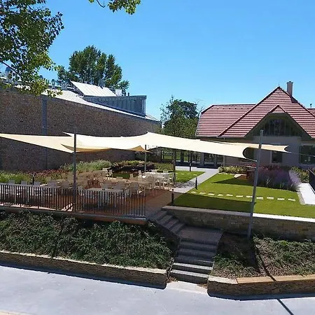 Fenyves Yacht Club Superior Ξενοδοχείο