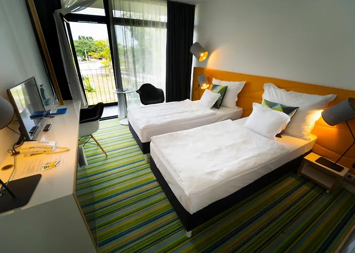 Hotel Fenyves Yacht Club Superior Balatonfenyves