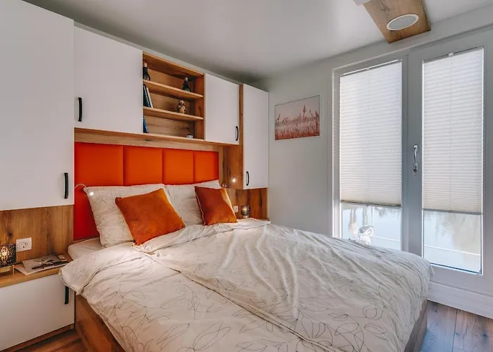 Hotel Fenyves Yacht Club Superior