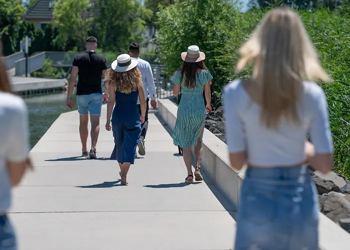 Fenyves Yacht Club Superior Балатонфеньвеш