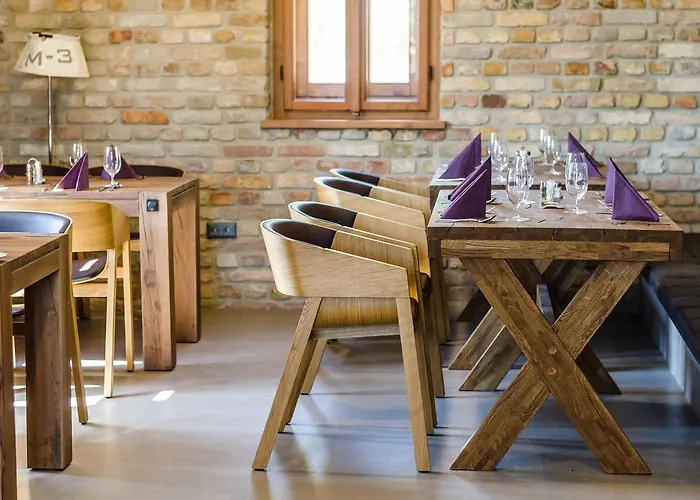 Fenyves Yacht Club Superior Hotel Balatonfenyves